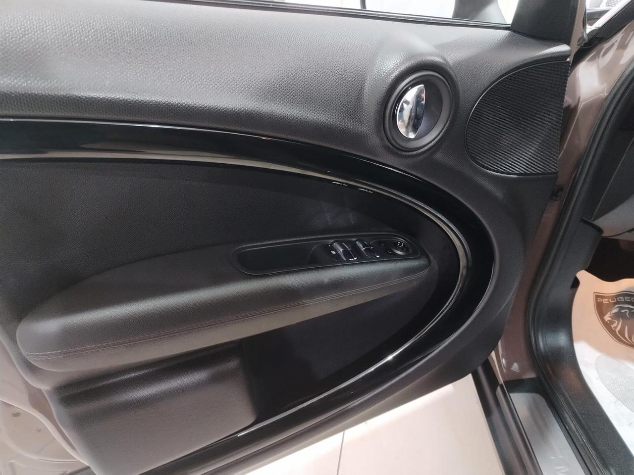 Mini Cooper D Countryman 2.0 Automatica