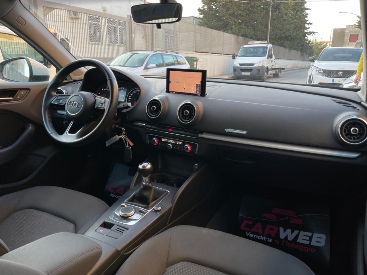 AUDI A3 SPB 1.6 TDI 116CV Navy 2019