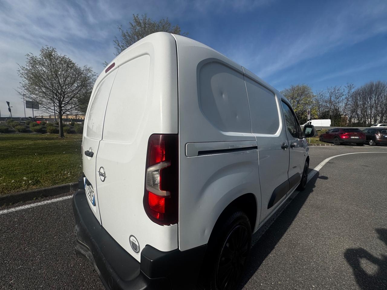 Opel Combo Cargo 1.6 Diesel PC 650kg