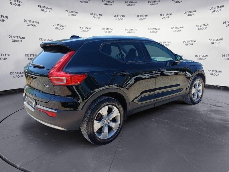 Volvo XC40 XC40 2.0 d3 Momentum awd geartronic