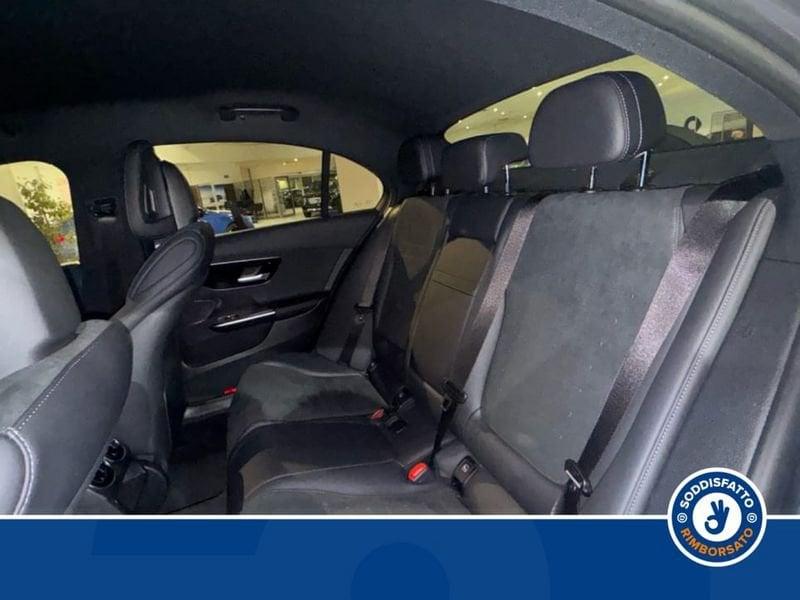 Mercedes-Benz Classe C 220d Mild Hybrid Berlina AMG Line Advanced