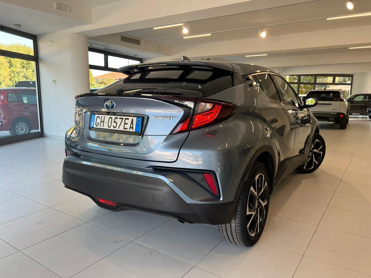 C-HR 1.8 Hybrid E-CVT Trend