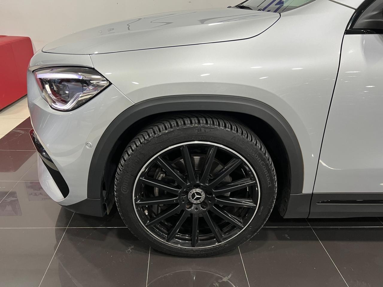 Mercedes Benz GLA 220d Aut. 4Matic Premium AMG 190 cv
