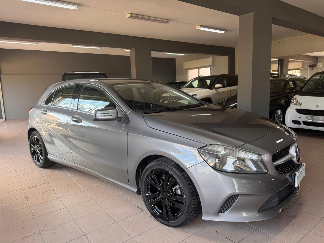 Mercedes-benz A 180 A 180 d Sport