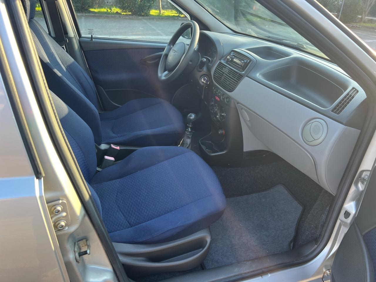Fiat Punto 1.2i 16V cat 5 porte ELX