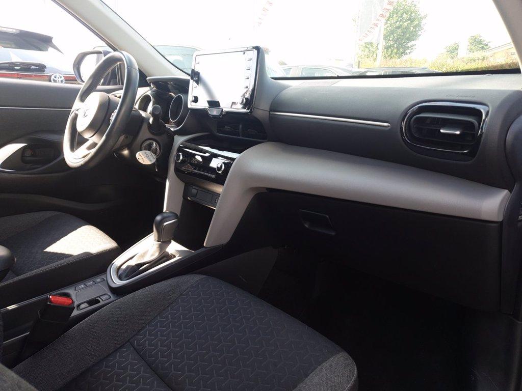 TOYOTA Yaris cross 1.5h active fwd 116cv e-cvt del 2021