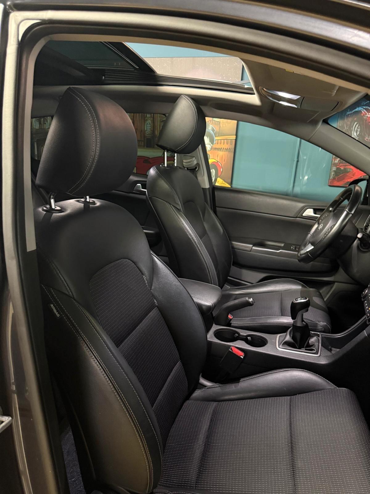SPORTAGE TETTO APRIBILE E CERCHI DA19"