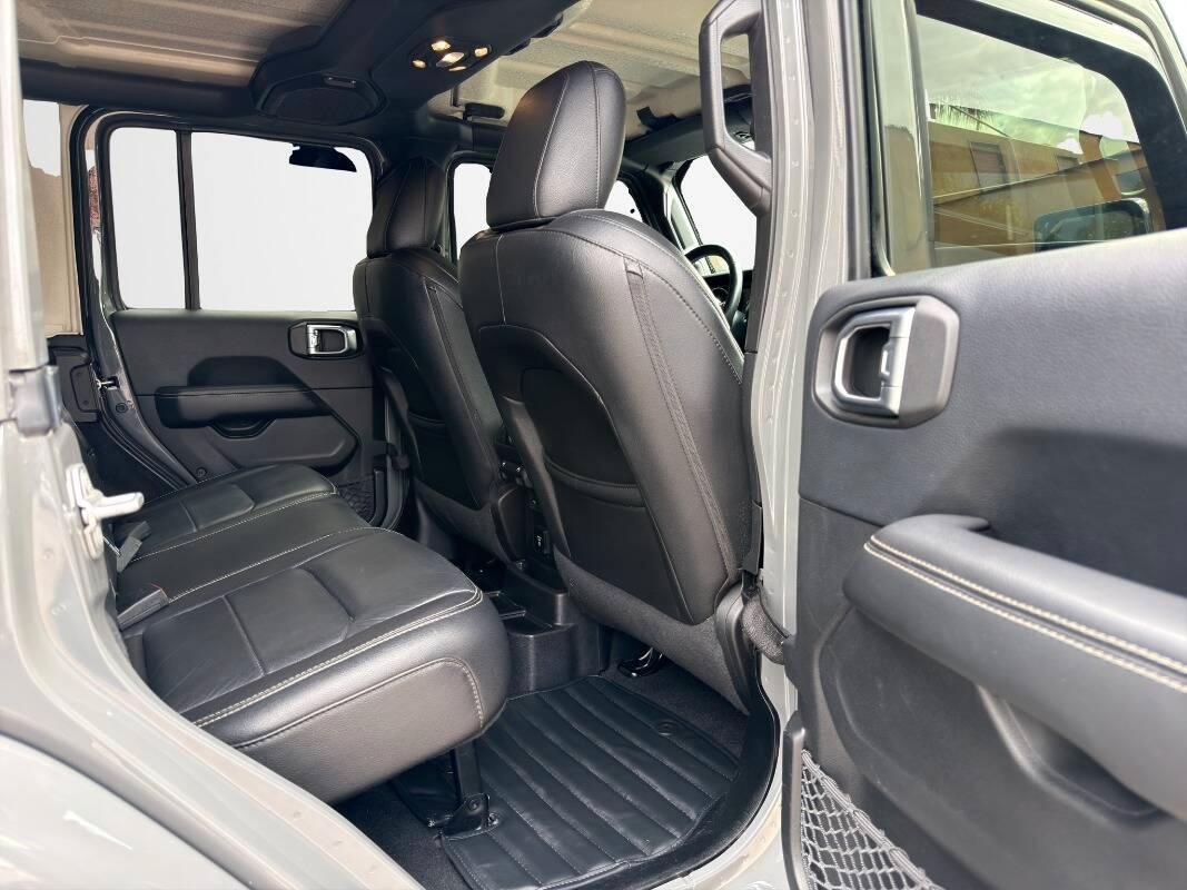 Jeep Wrangler Unlimited 2.2 mjt II Sahara auto