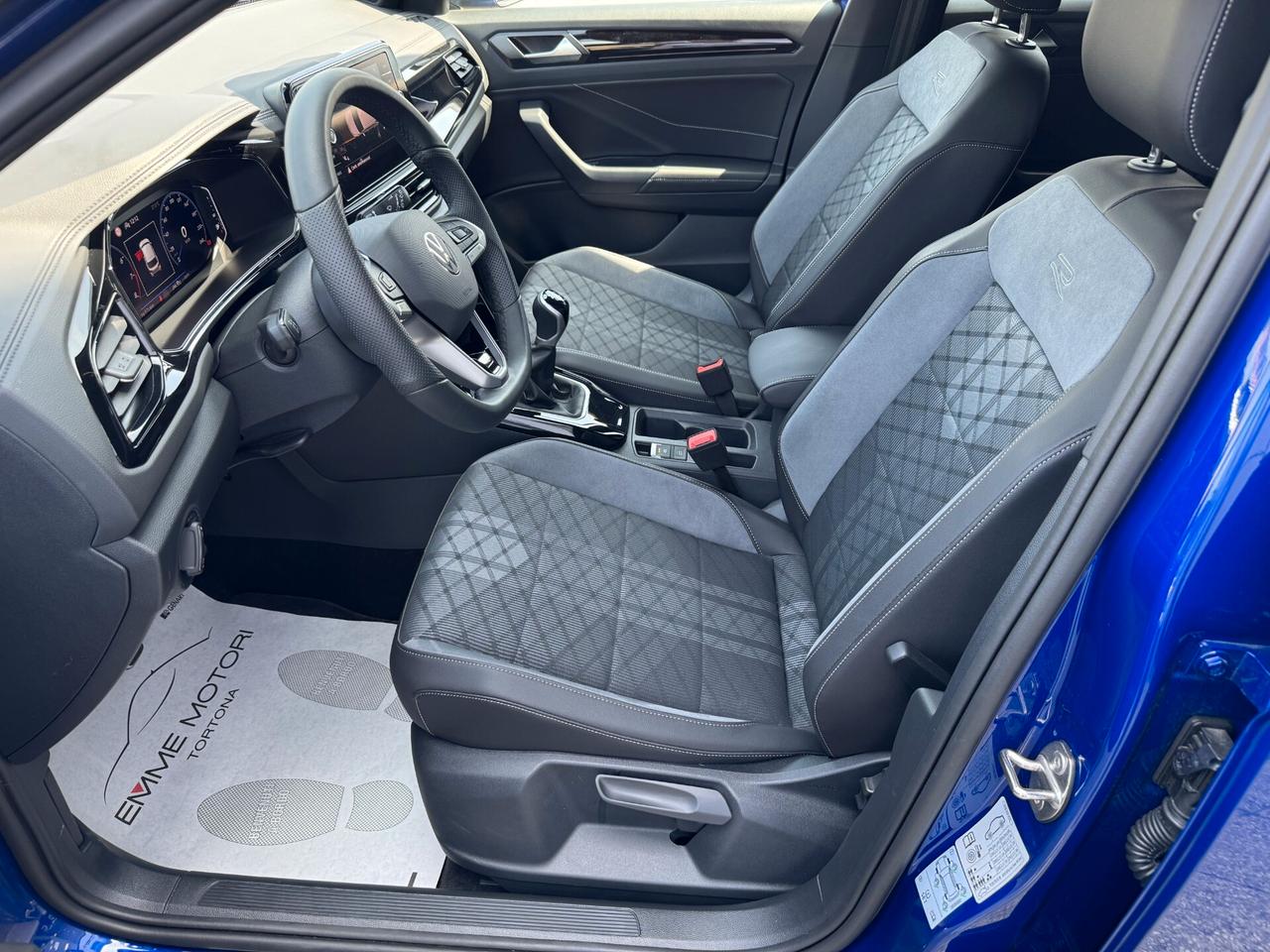 Volkswagen T-Roc 1.0 tsi R-Line Plus+Black P. / NO VINCOLI