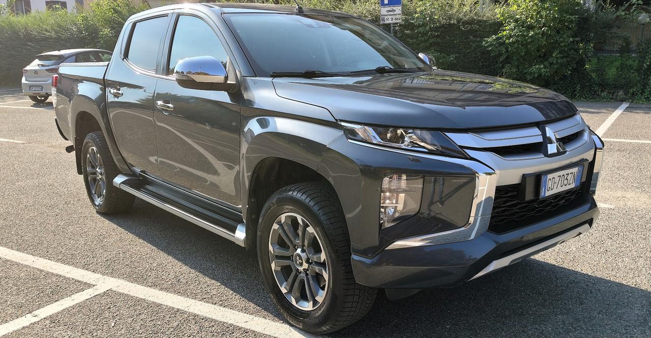 Mitsubishi L200 2.3D Double Cab 4x4 Intense Gancio