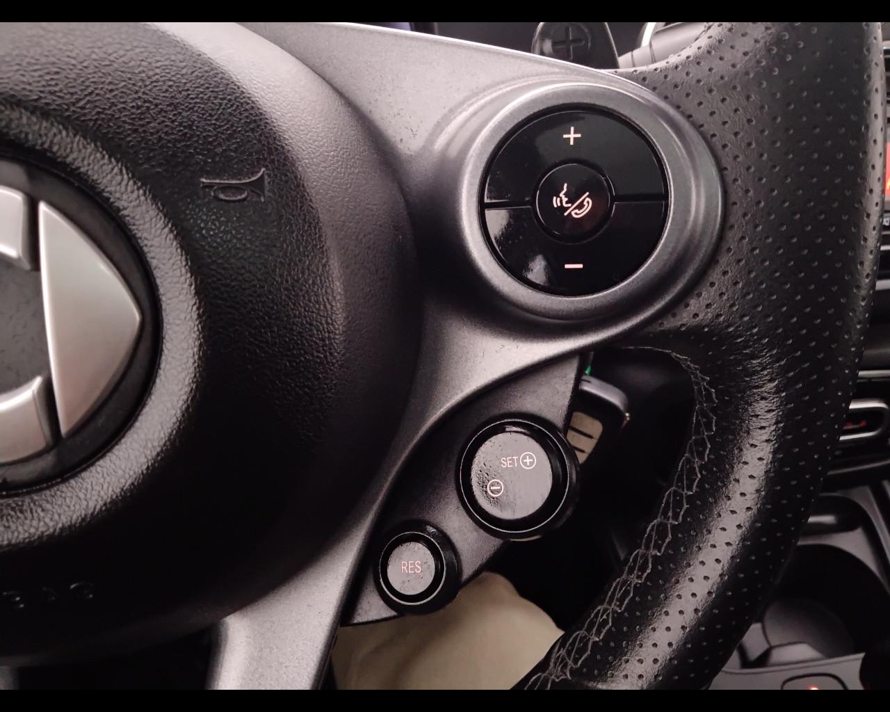 SMART Forfour II 2015 - Forfour 0.9 t Superpassion 90cv twinamic