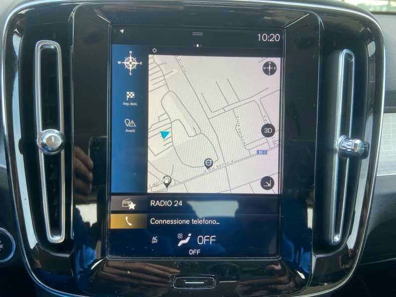 VOLVO XC40 1.5 t3 Momentum 156cv manuale