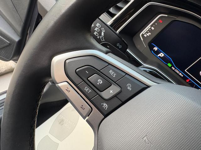 VOLKSWAGEN Taigo 1.0 TSI 116 CV DSG R-Line TETTO APR/PAN