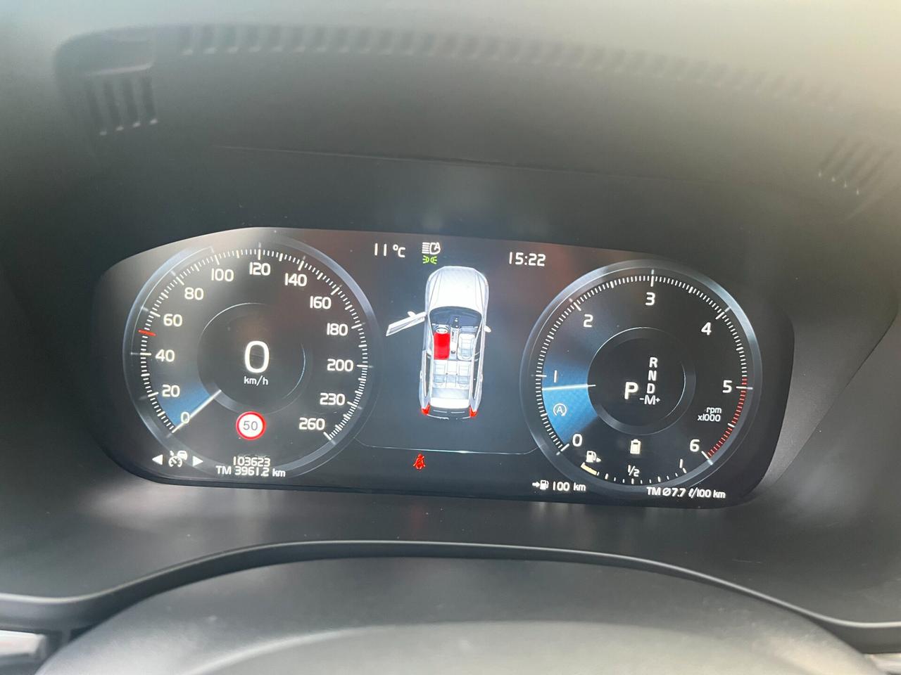 Volvo XC 60 XC60 B4 (d) AWD Geartronic Momentum Pro