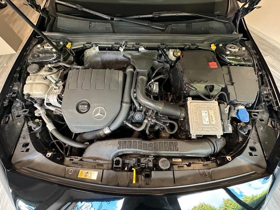 Mercedes A 180 Benzina Business Extra autom
