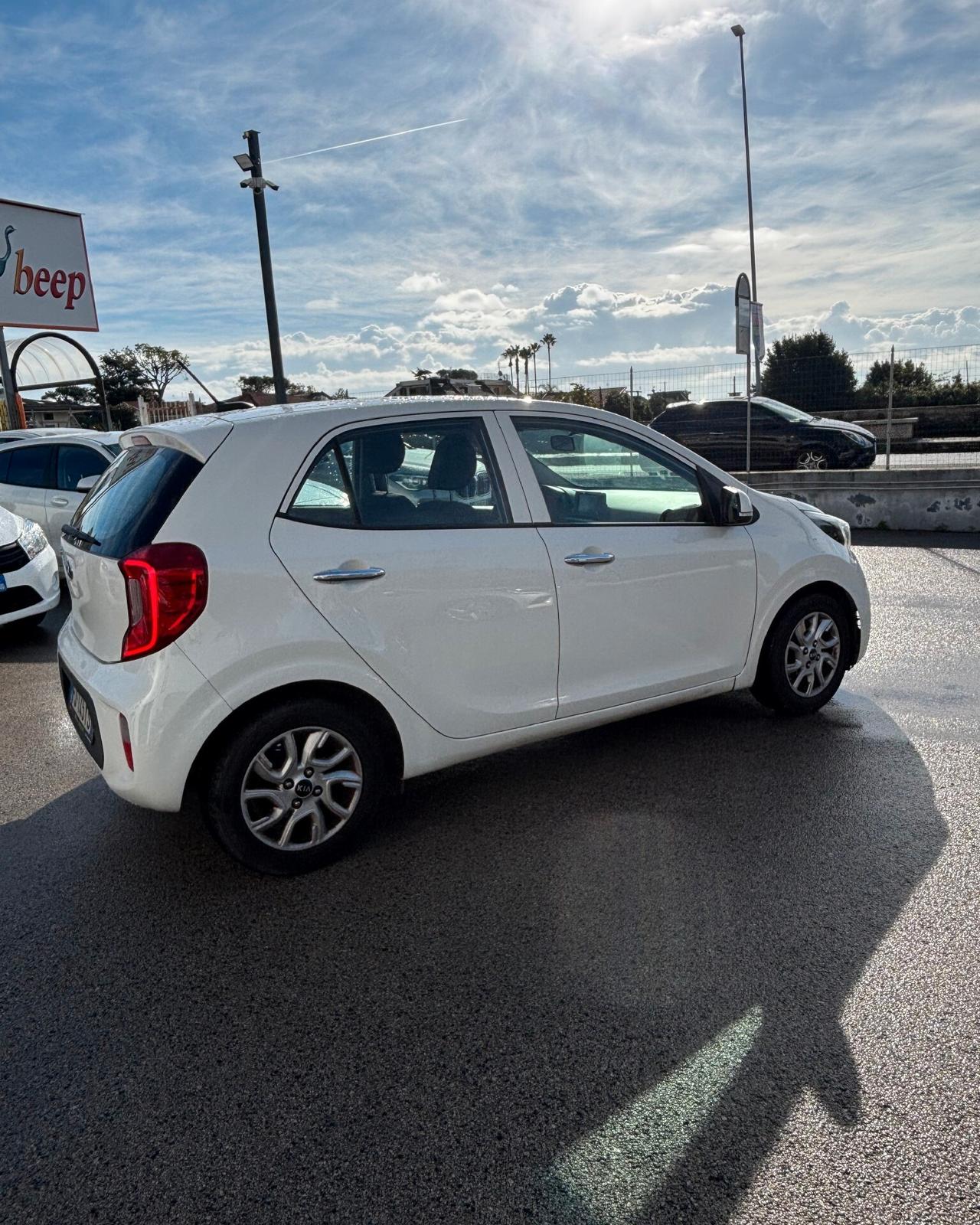 Kia Picanto 1.0 12V 5 porte Active