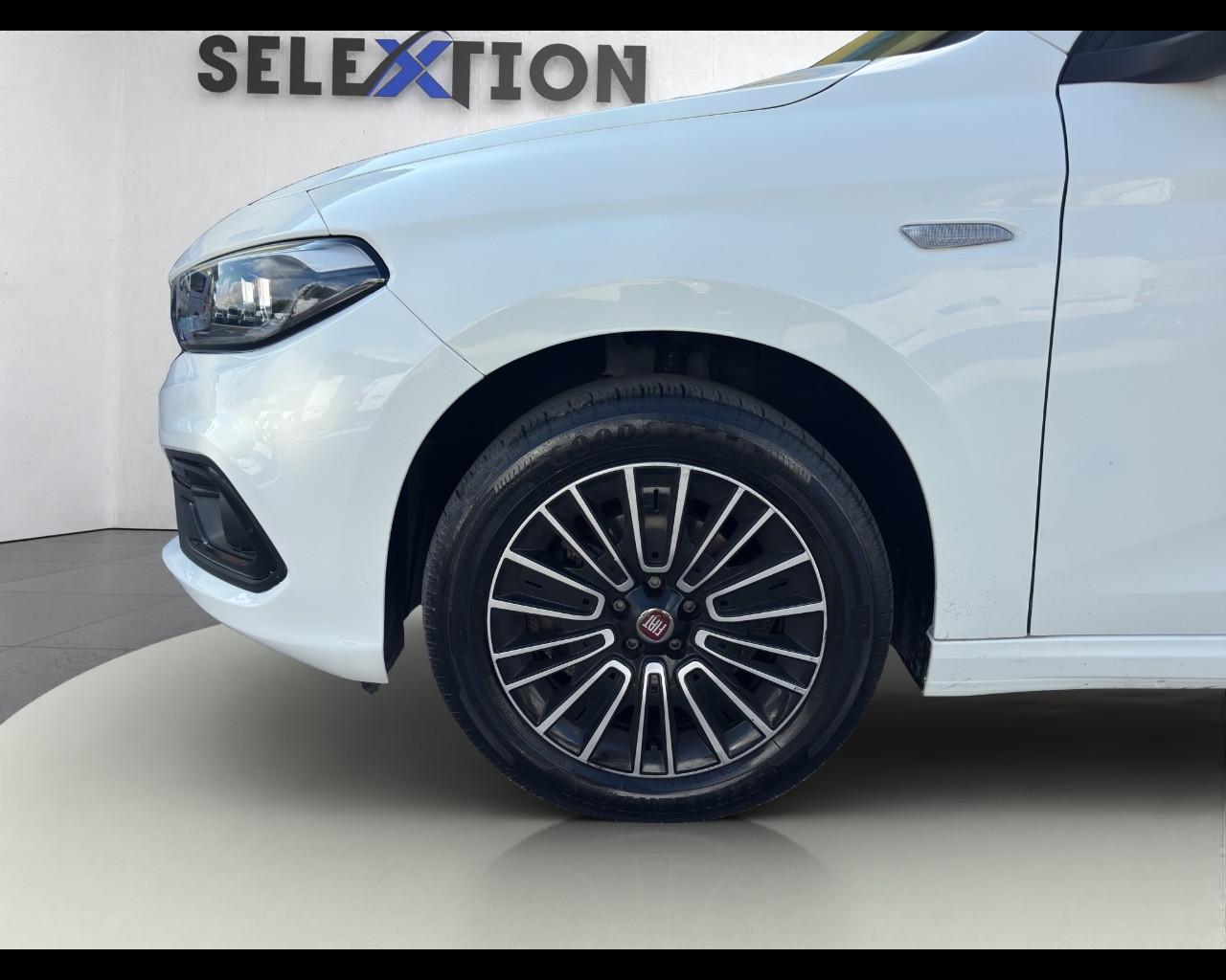 FIAT Tipo Hatchback My23 1.6 130cvDs Hb Tipo