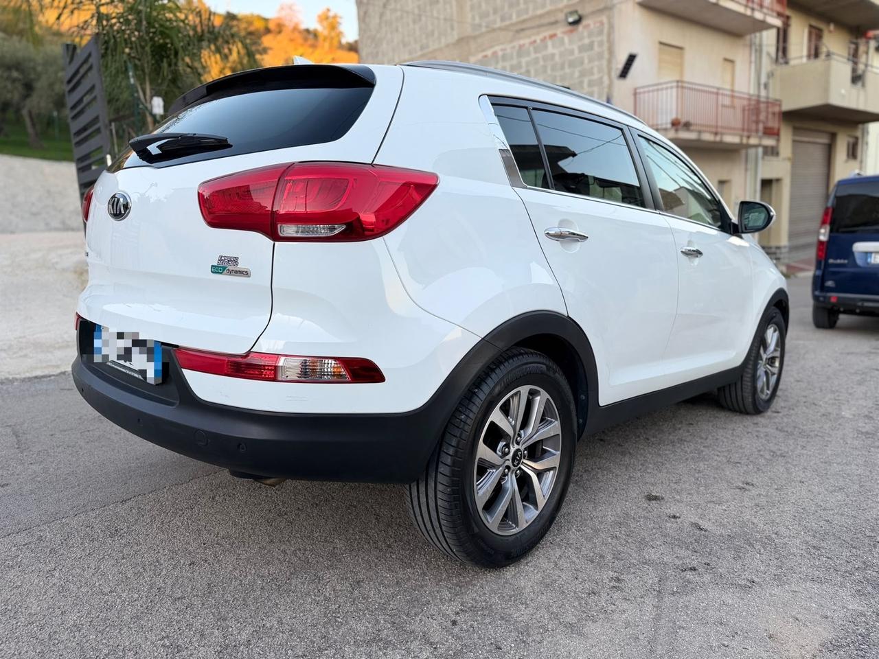 Kia Sportage 1.7 CRDI VGT 2WD high tech