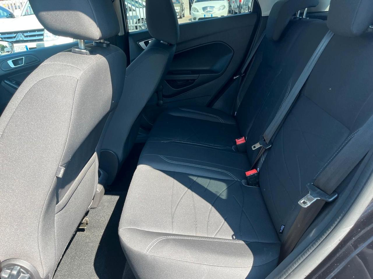 Ford Fiesta 1.5 TDCi 75CV 5 porte **NEOPATENTATI**