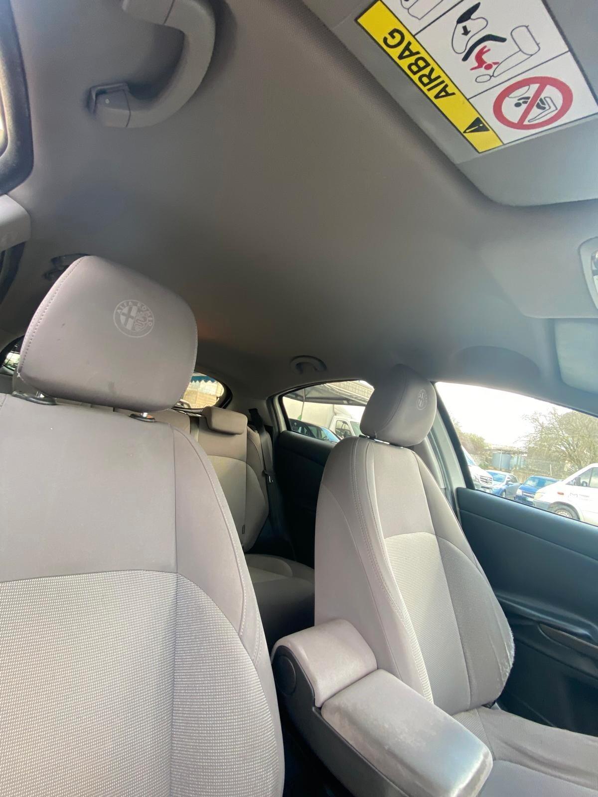 Alfa Romeo Giulietta 1.6 JTDm-2 105 CV Business