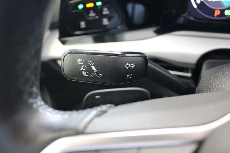 Volkswagen Golf 2.0 TDI 150 CV DSG SCR Life