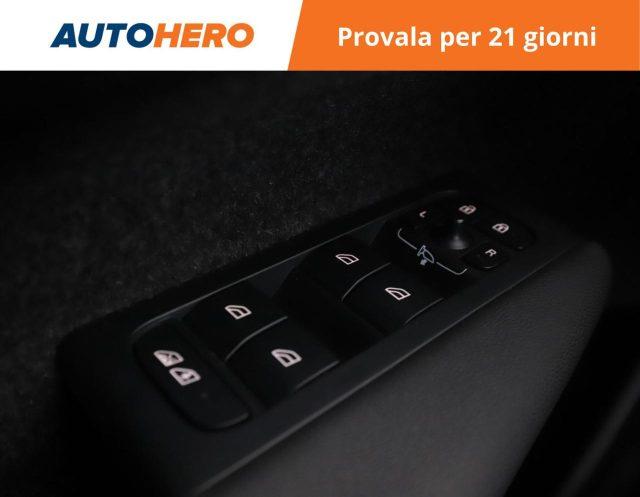 VOLVO XC40 B4 automatico Core