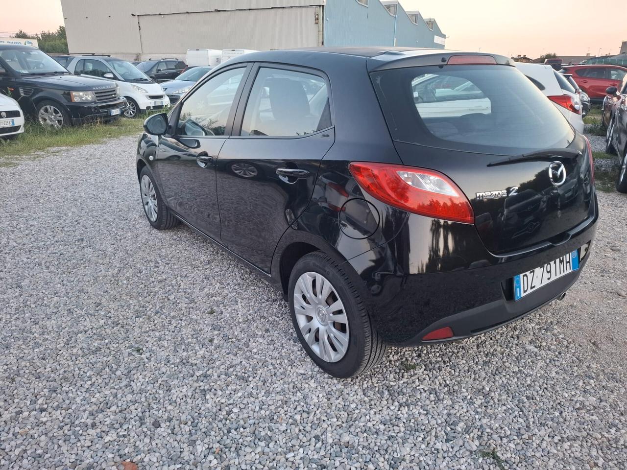 Mazda 2 Mazda2 1.3 16V 75CV 5p. Play Gen. GPL