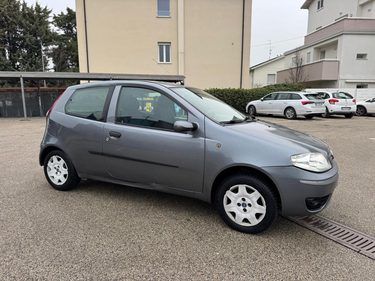 Fiat Punto 1.2 16V 3 porte Dynamic GPL