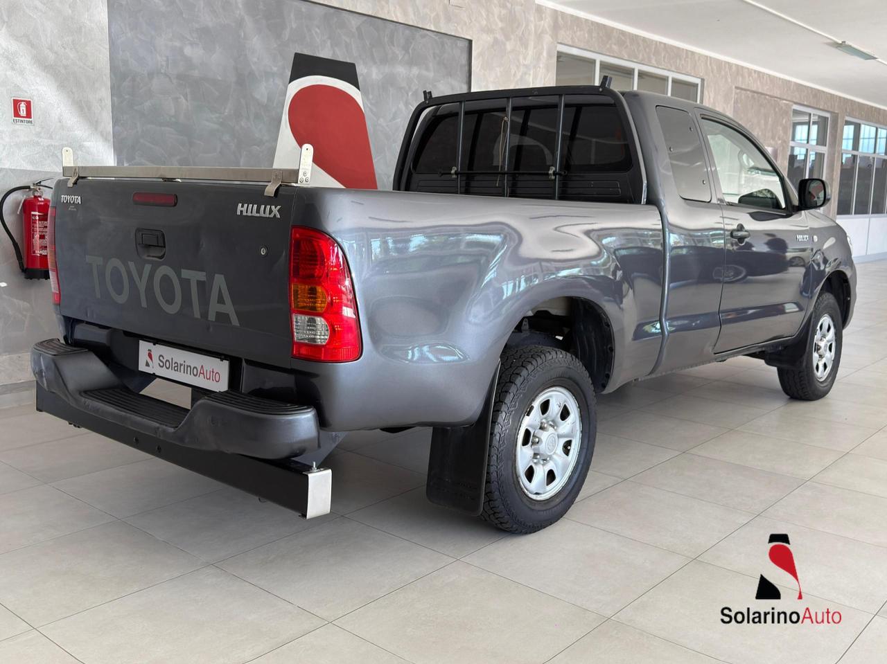 Toyota Hilux Extra Cab Hilux 2.5 extra cab SR 140cv my11