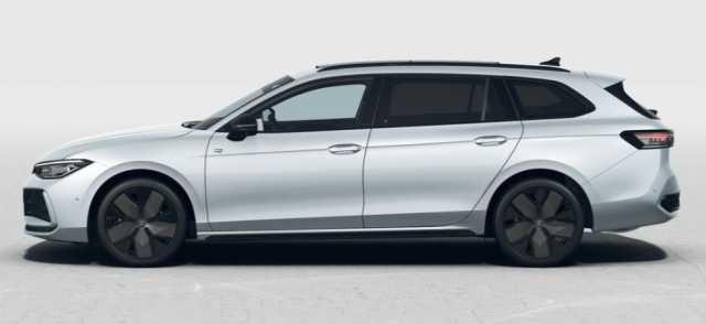 Volkswagen Passat Estate Mark 9 (2024) 1.5 eTSI 150CV DSG R-Line - IVA ESPOSTA -