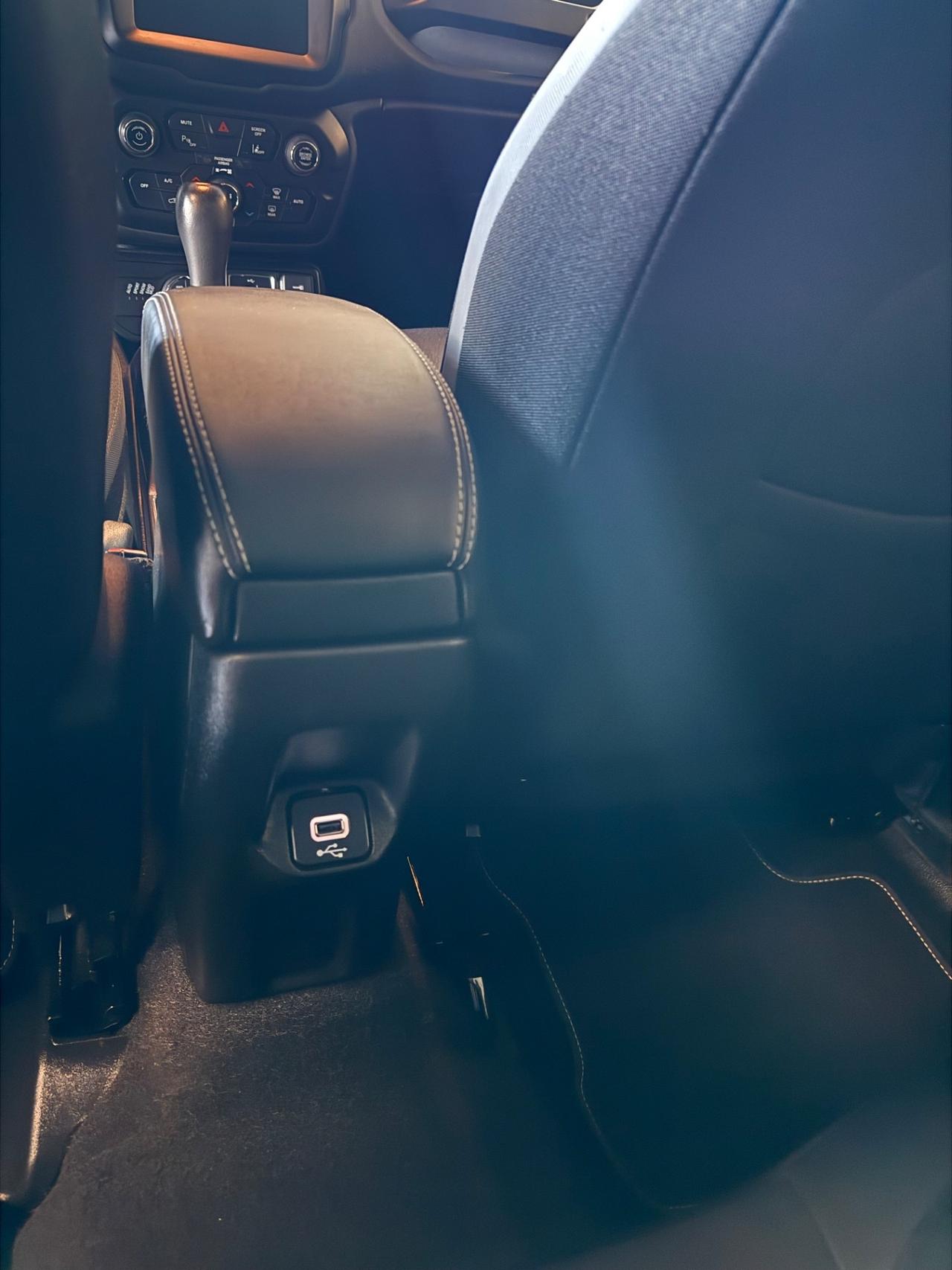 Jeep Renegade 1.3 T4 190CV PHEV 4xe AT6 Limited