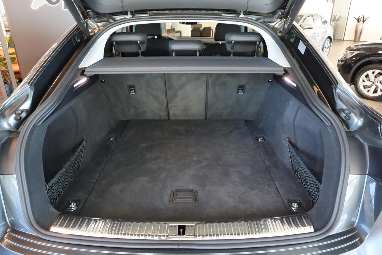 E Tron 55 408CV S-LINE QUATTRO HUD 360° MATRIX 21"