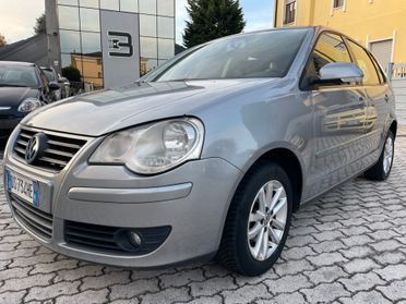 Volkswagen Polo 1.4/80CV 16V 5p. Sportline NEOPATENTATI
