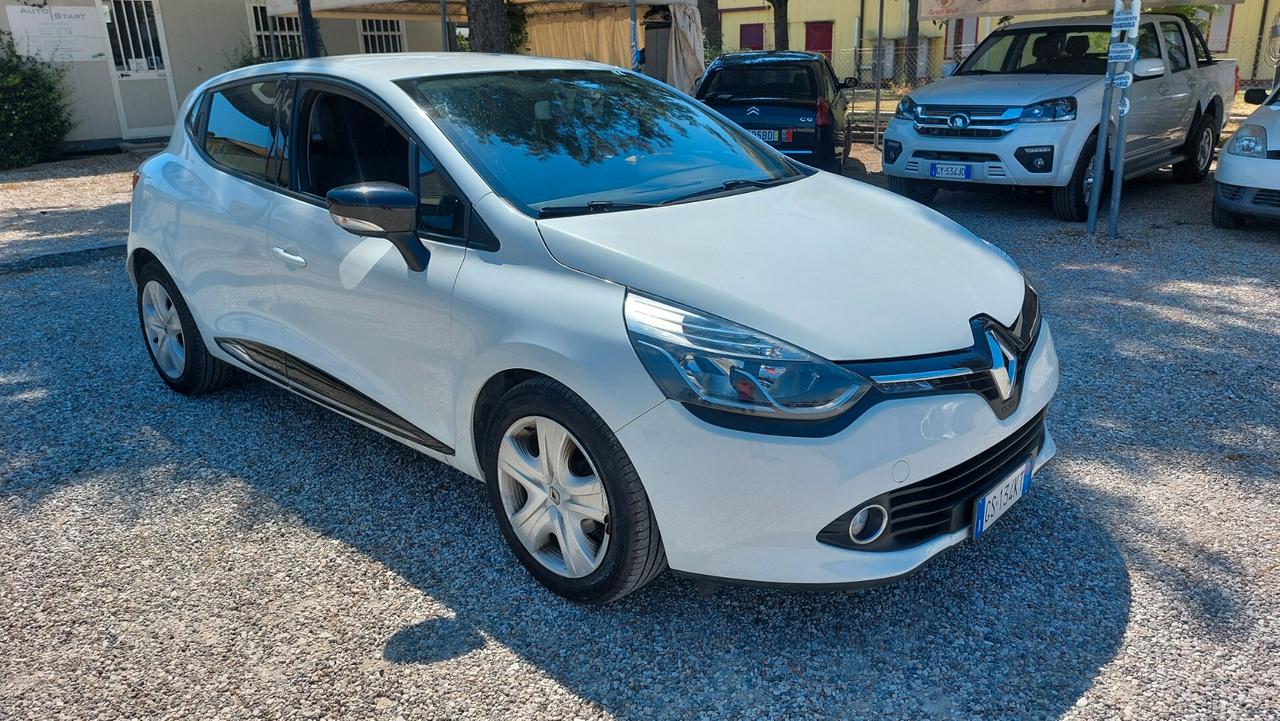 Renault Clio 1.2 75CV 5 porte Live