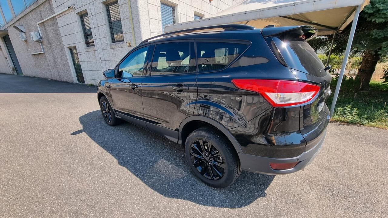Ford Kuga 2.0 TDCI 150 CV S&S 4WD Powershift Titanium