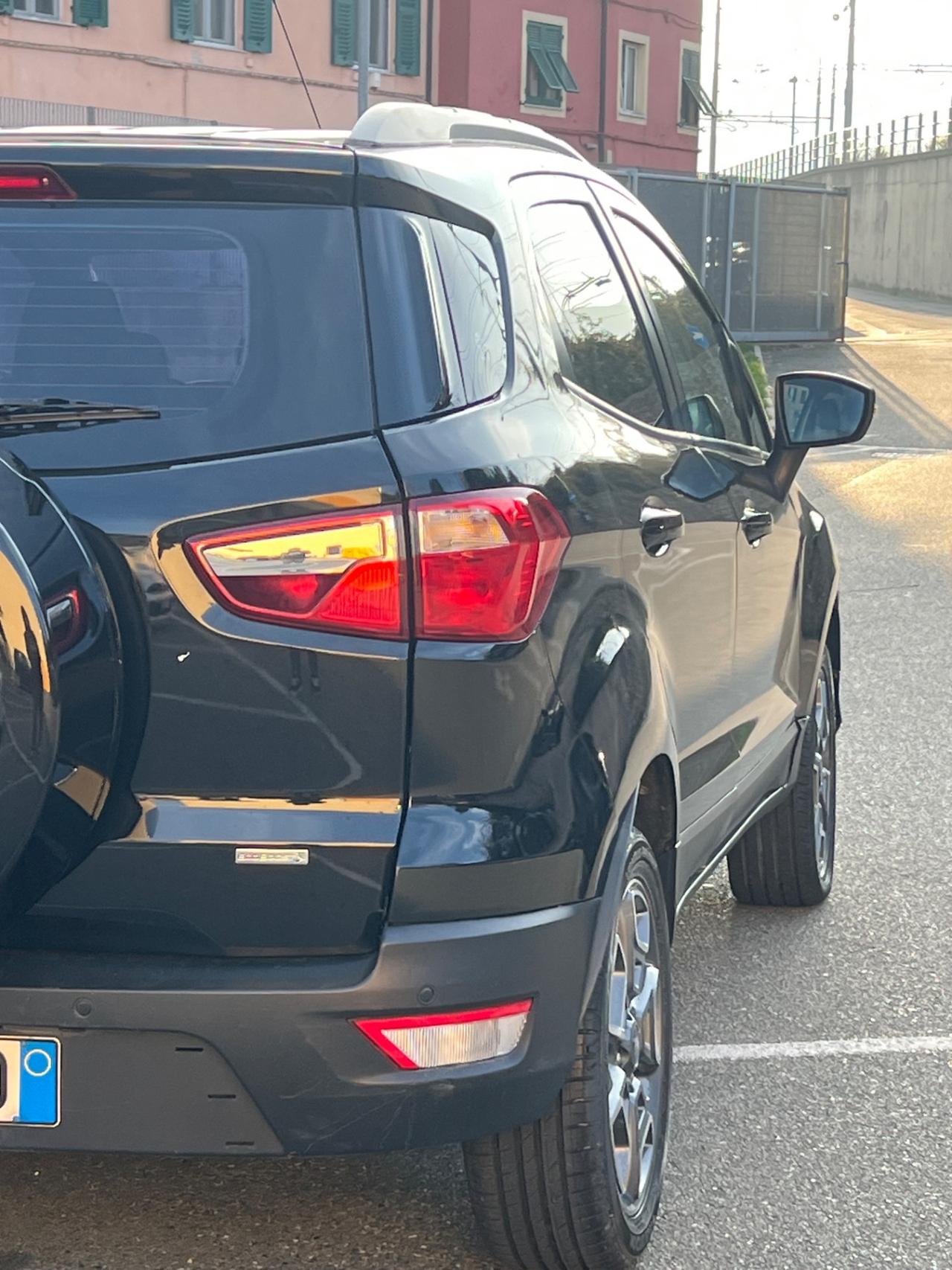 Ford EcoSport 1.5 110 CV Titanium super accessoriata