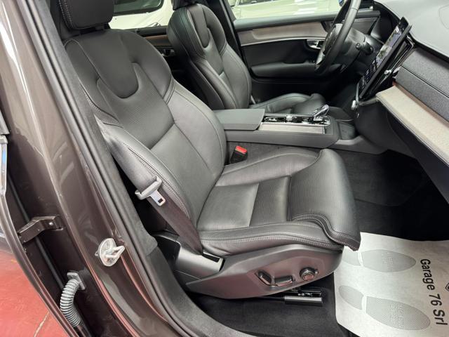 VOLVO XC90 T8 Plug-in hybrid AWD automatico 7 posti Ultra Dar