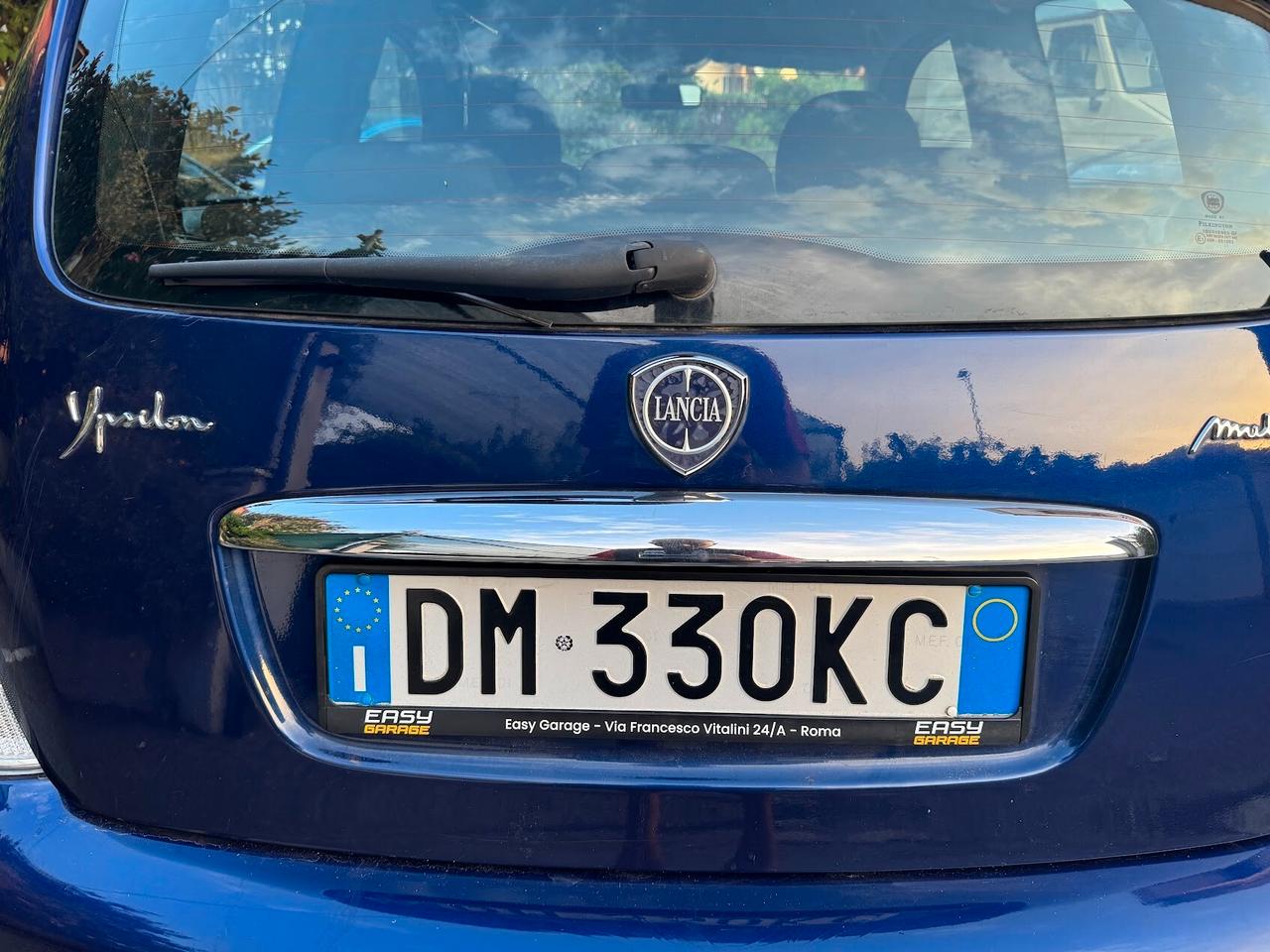 Lancia Ypsilon 1.3 MJT 90 CV Platino