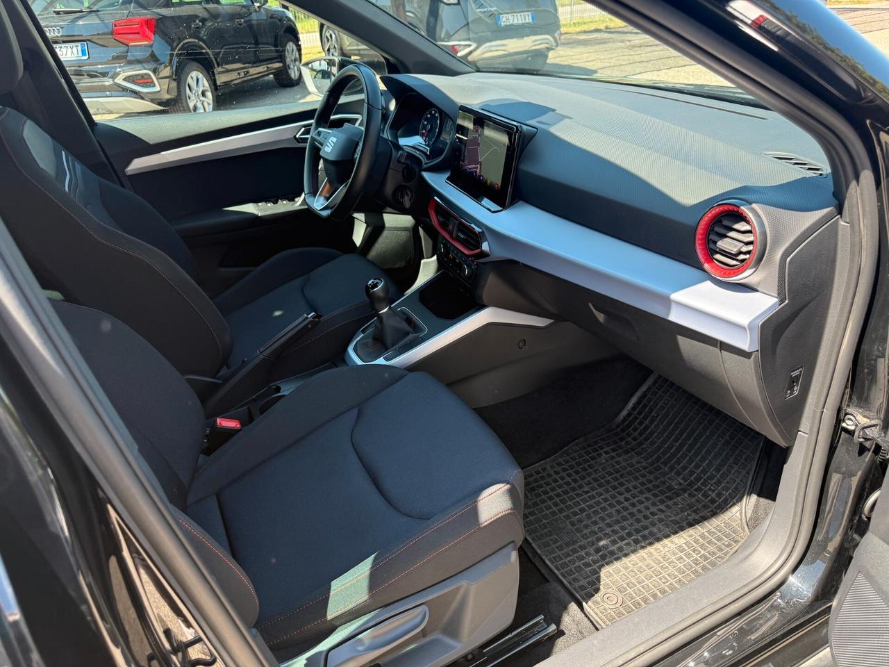 Seat Arona 1.0 TGI FR , Uniproprietario , Neopatentati