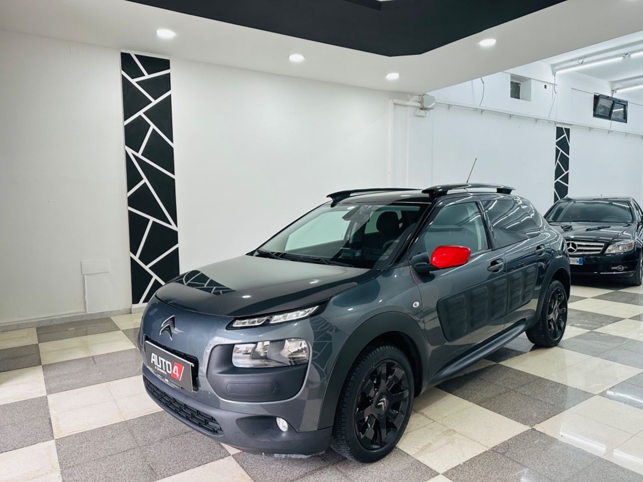 Citroen C4 Cactus BlueHDi 100 S&S ETG6 Shine