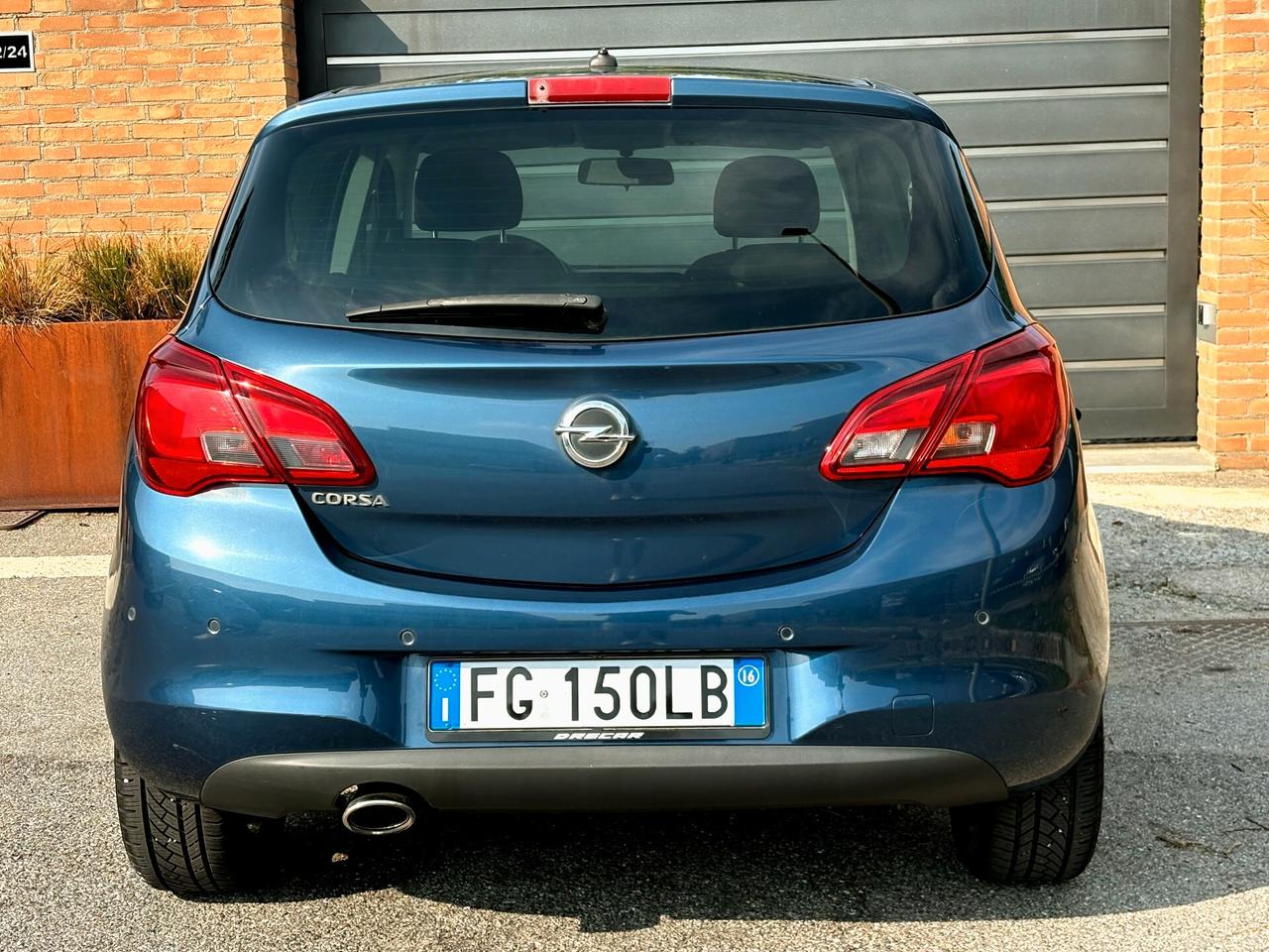 OPEL CORSA 1.4 benzina- 98000km- COSMO-2017
