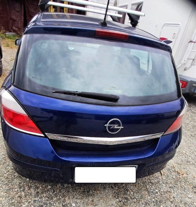 OPEL Astra 1.6 16V Easytronic GPL