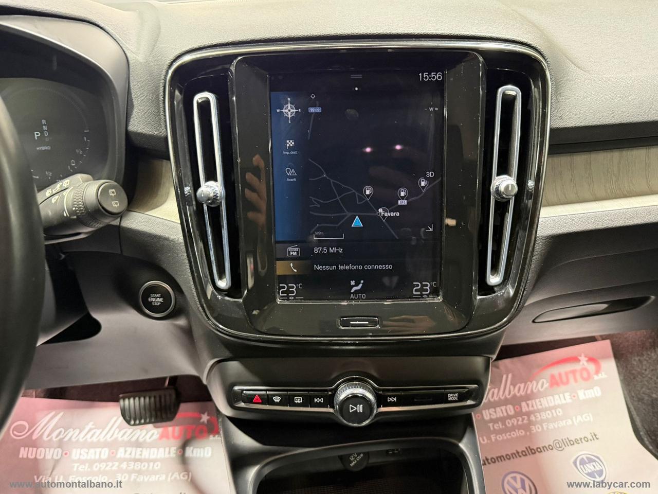 VOLVO XC40 T5 Recharge Plug-in R-design