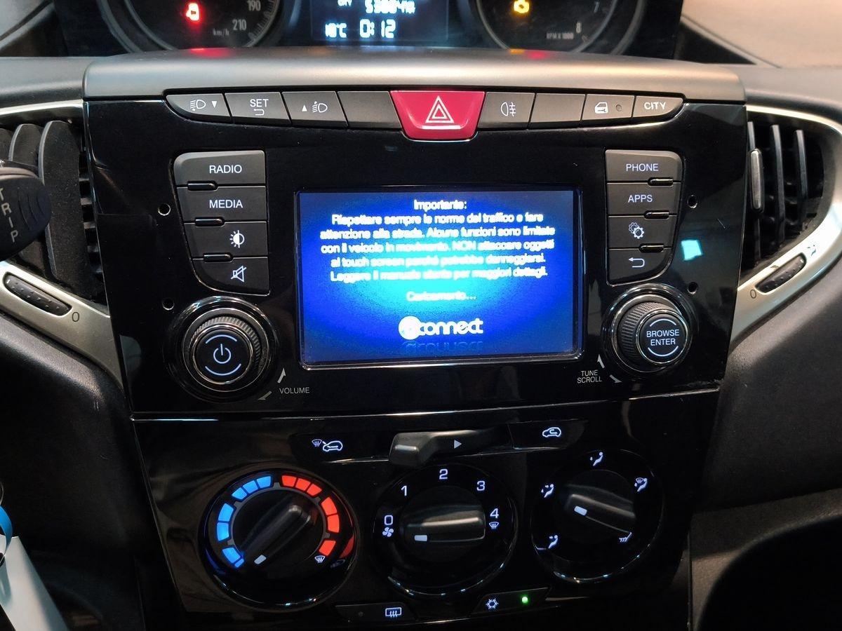 LANCIA Ypsilon 3ª serie - Ypsilon 1.2 69 CV 5 porte Opening Edition