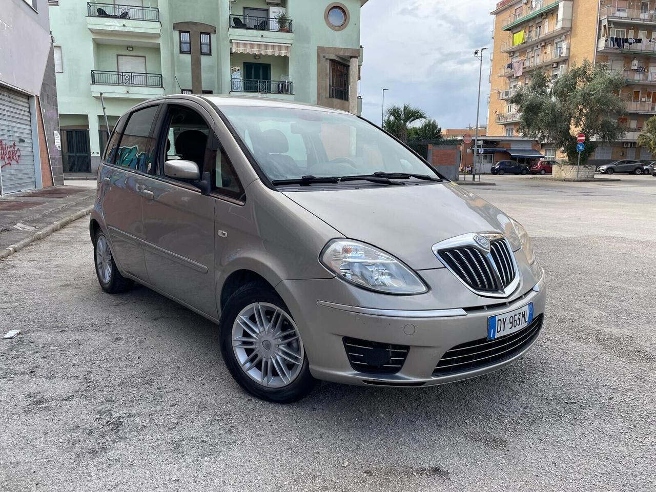 Lancia MUSA 1.4 Oro Ecochic GPL