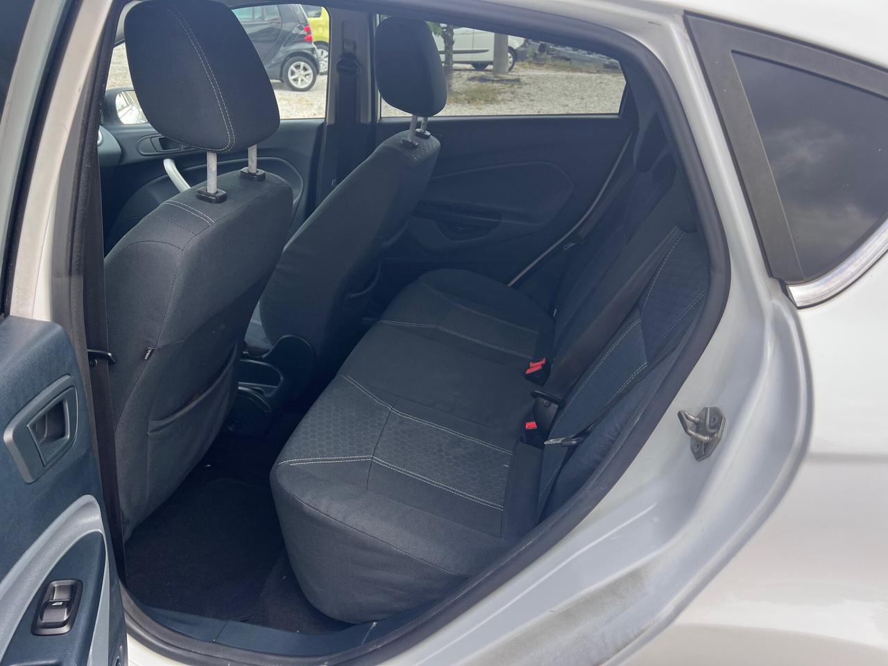 Ford Fiesta 1.4 TDCi 5p. Titanium