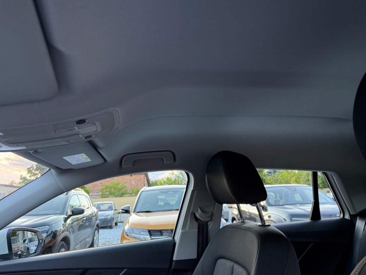 Audi Q2 30 TDI S tronic Business