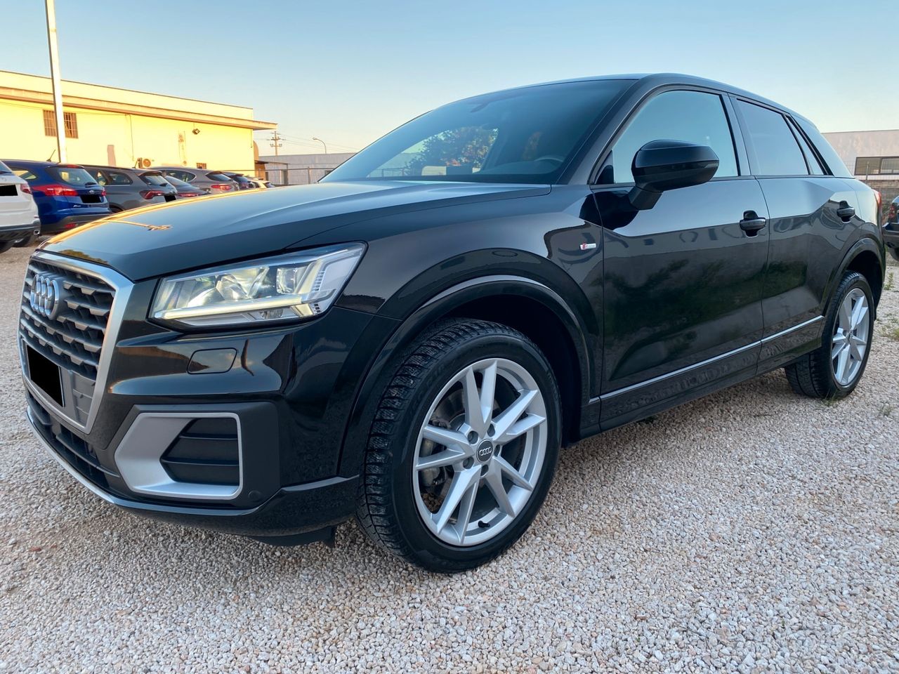 AUDI Q2 1.6 TDI S-TRONIC S-LINE NAVI PELLE XENO 18