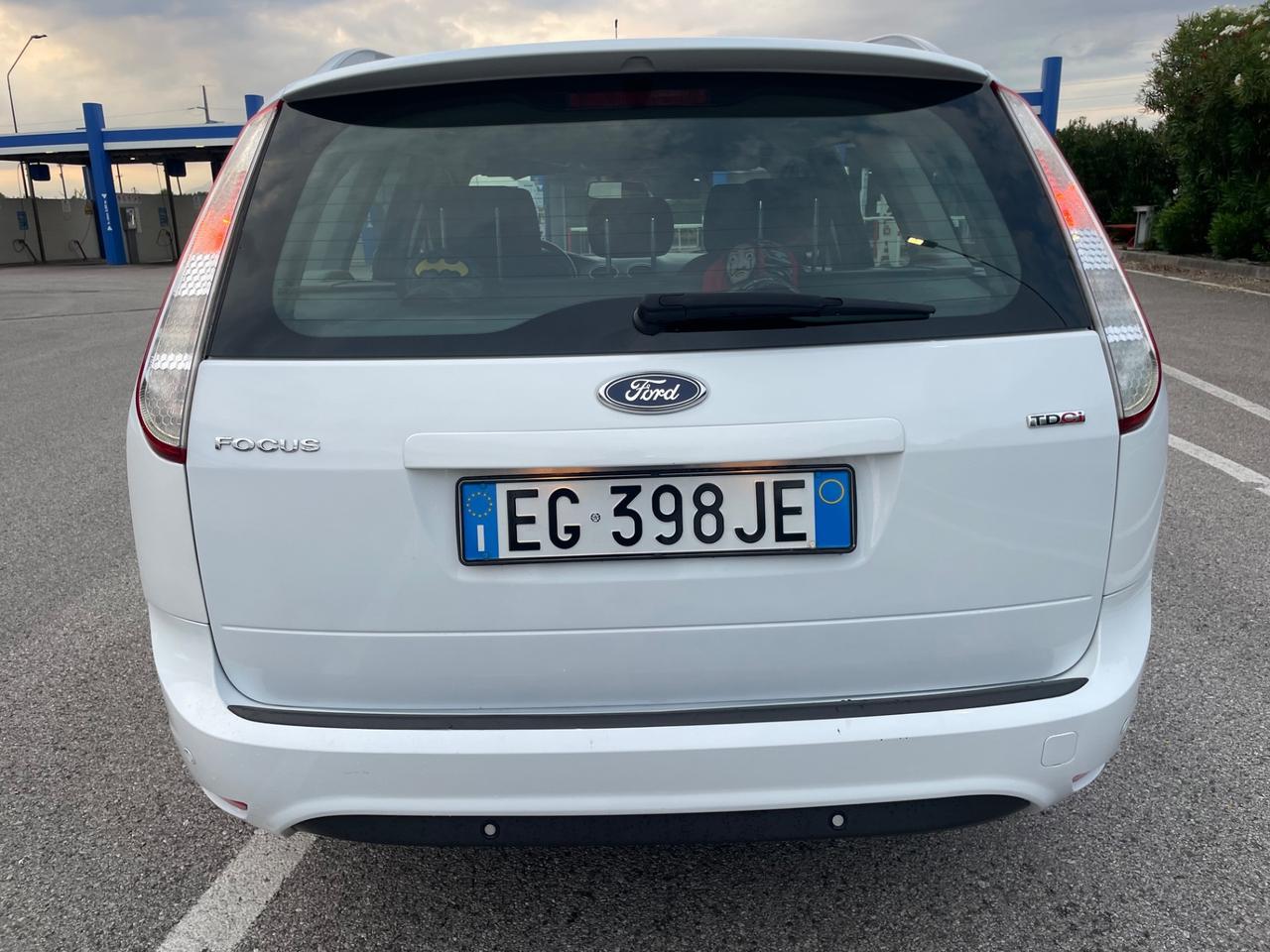 Ford Focus 1.6 TDCi titanum anno 2011 pronta uso