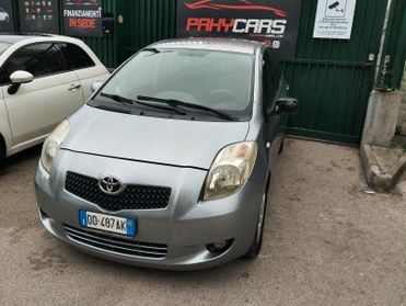 Toyota Yaris 1.0 5 porte Sol